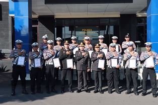 https://gardatipikornews.com/orasi-touring-motor-dpd-pks-lombok-timur-semarak-milad-partai-pks-ke-21