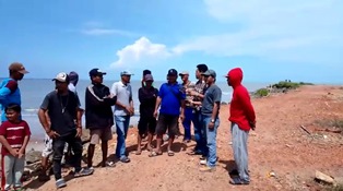 https://gardatipikornews.com/tingkatkan-kemampuan-573-personil-polres-sampang-sampang-laksanakan-ujian-beladiri-polri