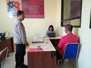 https://gardatipikornews.com/jumat-curhat-sat-lantas-polres-loteng-sambangi-sman-2-praya
