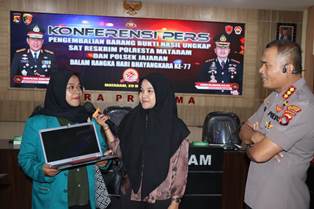 https://gardatipikornews.com/polsek-gunungpuyuh-amankan-empat-oknum-pelajar-yang-terlibat-aksi-duel