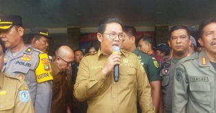https://gardatipikornews.com/bantuan-sosial-disalurkan-pemerintah-desa-putat-nutug-dimonitor-aparatur-kecamatan-ciseeng-berlangsung-kondusif