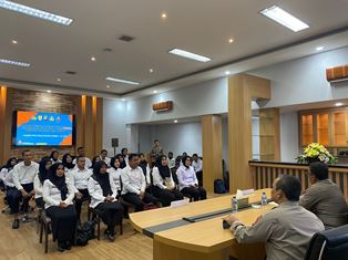 https://gardatipikornews.com/dit-lantas-polda-sumsel-raih-penghargaan-dari-kakorlantas-polri