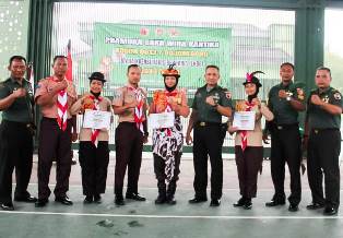 https://gardatipikornews.com/kajari-bersama-pemkab-padang-pariaman-mengadakan-sosialisasi-penerangan-hukum