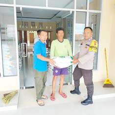 https://gardatipikornews.com/peduli-tempat-ibadah-bhabinkamtibmas-polsek-alas-bersama-warga-gotong-royong-bangun-masjid