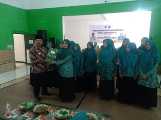 https://gardatipikornews.com/safari-kamtibmas-jumat-curhat-dan-bhakti-sosial-kapolresta-mataram-kunjungi-masjid-darussalam-karang-mas-mas