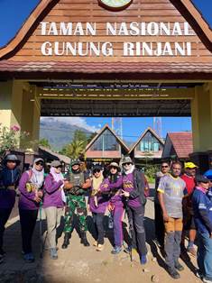 https://gardatipikornews.com/polsek-parung-panjang-bersama-unit-laka-lantas-tangani-adanya-kecelakaan-tunggal-kendaraan-sepeda-motor