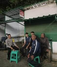 https://gardatipikornews.com/pengaturan-rutin-lalu-lintas-pers-wilayah-polsek-ciawi-sebagai-wujud-pelayanan-kepada-warga-masyarakat-pengguna-jalan-raya-bagi-pengendara-dan-penyebrang-jalan-dalam-mengurangi-angka-laka-lantas