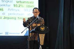 https://gardatipikornews.com/pollsek-kemang-berhasil-amankan-11-remaja-diduga-gangster-btb-bawah-tanah-bogor