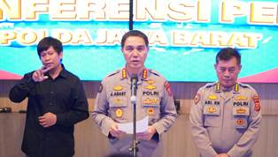https://gardatipikornews.com/ketua-fpk-ajak-masyarakat-pekuat-pembauran-kebangsaan-jelang-pelaksanaan-pilkada-serentak-di-kalbar
