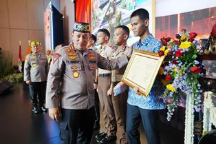 https://gardatipikornews.com/banyak-menuai-kecaman-desa-bakung-bagai-negeri-diatas-debu-pemerintah-kabupaten-tangerang-seolah-tutup-mata