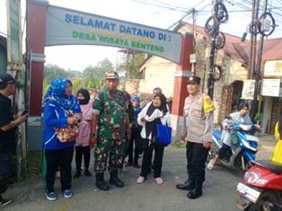 https://gardatipikornews.com/sinegritas-tni-polri-desa-cisarua-wilayah-hukum-polsek-nanggung-polres-bogor-polda-jabar-sambang-dna-cek-lokasi-rumah-warga-yang-sedang-di-renovasi