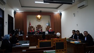 https://gardatipikornews.com/ppwi-riau-bersama-calon-ketua-ppwi-pekanbaru-sampaikan-surat-tembusan-lapdumas-ke-forkopimda-riau
