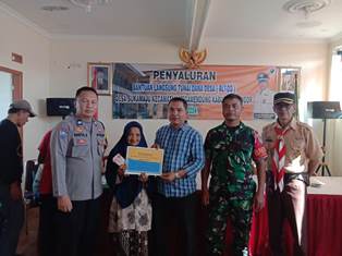 https://gardatipikornews.com/jumat-berkah-polisi-di-sukabumi-bersihkan-tempat-ibadah