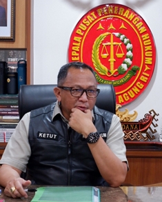 https://gardatipikornews.com/jadi-pembicara-kunci-rakernas-apeksi-xvii-2024-mendagri-beri-pesan-penting-untuk-kepala-daerah