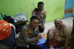 https://gardatipikornews.com/odgj-mengamuk-di-cibinong-polsek-cibinong-bergerak-cepat-mengamankan-situasi