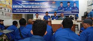 https://gardatipikornews.com/ketua-foni-ntb-muhajidin-s-pd-mm-penyerahan-sk-kepengurusan-kabupaten-kota