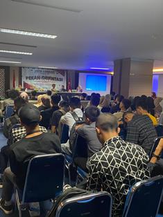https://gardatipikornews.com/ormas-bppkb-banten-dpac-ciseeng-bersama-gelar-kerja-bakti-jalan-alternatif-kongsi-kp-baru-bersama-ketua-mulyadi