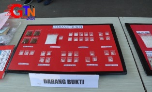https://gardatipikornews.com/irwan-kurnia-simanjuntak-lewat-peringatan-maulid-nabi-muhammad-saw-kita-tingkatkan-ketaqwaan-dan-keimanan