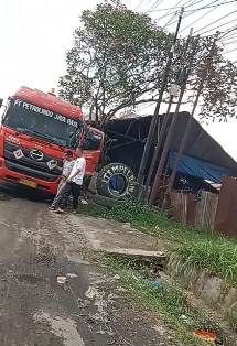 https://gardatipikornews.com/pendapat-ketua-umkm-ikm-kecamatan-ciseeng-terkait-keresahan-pedagang-taman-jajan-diintimidasi-pihak-developer-pbr