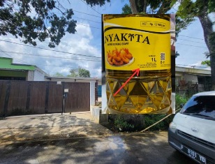 https://gardatipikornews.com/terlapor-inisial-whb-di-duga-punya-ilmu-suap-hingga-aparat-pun-terkesan-tidak-bernyali-untuk-menangkapnya