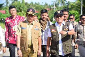 https://gardatipikornews.com/jalan-setapak-di-kadununggal-jadi-mulus-kasi-binwas-kecamatan-kalapanunggal-bantah-tuduhan-penggunaan-aspal-kw