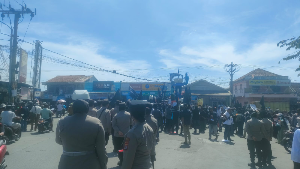https://gardatipikornews.com/sma-n-2-labuapi-bersatu-dan-bangkit-di-hari-kebangkitan-nasional-harkitnas-ke117