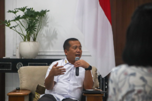 https://gardatipikornews.com/ntb-raih-juara-pertama-spm-awards-2025-wagub-hadiri-penganugerahan-di-jakarta