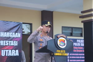 https://gardatipikornews.com/pemdes-parigi-mekar-salurkan-blt-dd-kepada-40-keluarga-penerima-manfaat-kpm-