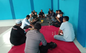 https://gardatipikornews.com/warga-kp-geblug-resah-anggap-perum-kayana-palasari-permainkan-kesepakatan