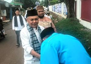 https://gardatipikornews.com/intimidasi-wartawan-di-sekadau-ketum-rajawali-pers-harus-solid-melawan-pembungkaman