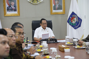 https://gardatipikornews.com/kejaksaan-agung-memeriksa-4-orang-saksi-terkait-perkara-pemberian-kredit-pt-sritex