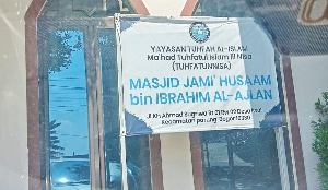 https://gardatipikornews.com/staff-khusus-kementerian-transmigrasi-serahkan-sertifikat-milik-warga-translok-sukabumi