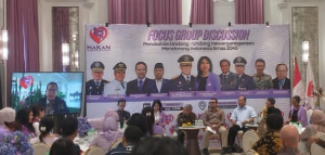 https://gardatipikornews.com/sekjen-gerindra-sugiono-dukung-usulan-mantan-presiden-soeharto-dan-gus-dur-jadi-pahlawan-nasional