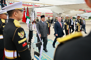 https://gardatipikornews.com/ditugaskan-presiden-prabowo-ke-afrika-satgas-tni-bangun-generasi-sehat-di-kongo