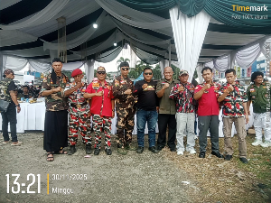 https://gardatipikornews.com/mardatila-hadir-di-ppbni-satria-banten-dpac-ciseeng-dalam-rangka-milad-ke-ii-putra-ketua-mulyadi