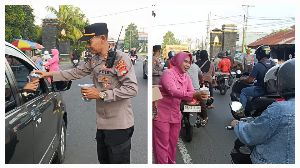 https://gardatipikornews.com/kapolda-ntbhangatnya-ramadhan-bersama-pju-tebar-takjil-di-jalan