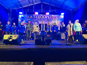 Resmi Dibuka Gebyar PWDPI EXPO:Bazar UMKM Dan Pasar Malam Meriahkan
