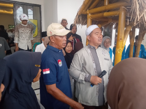https://gardatipikornews.com/korsa-dukung-tegas-langkah-dprd-sukabumi-tertibkan-perizinan-perkebunan-sawit-negara-dan-rakyat-di-rugikan-pemegang-hgu
