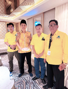 https://gardatipikornews.com/2410-kpm-warga-desa-cibeuteung-muara-mendapatkan-bantuan-pangan-beras-dan-minyakita-di-monitor-kades-h-asep-suhemdar-dan-binwil