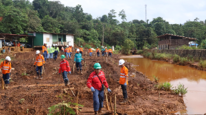 https://gardatipikornews.com/syukuran-nelayan-ujunggenteng-bupati-sukabumi-jaga-budaya-pesisir-lestarikan-lingkungan-laut