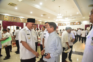https://gardatipikornews.com/safari-jurnalistik-pwi-menuai-kecaman-dari-berbagai-jurnalis-yang-ada-di-kabupaten-bogor-dinilai-ciderai-kemerdekaan-pers