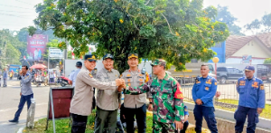 https://gardatipikornews.com/toilet-berbayar-di-spbu-cirapih-kab-tasikmalaya-picu-amarah-warga-dan-jadi-sorotan-publik