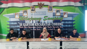 https://gardatipikornews.com/sinergi-membangun-pendidikan-dpd-jwi-sukabumi-rayadan-disdik-kabupaten-perkuat-transpansi-infrastruktur-dan-mutu-pendidikan-kabsukabumi