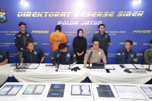 https://gardatipikornews.com/ucapan-terimakasih-kepada-kementerian-pertanian-dari-dua-kelompok-tani-yang-ada-di-kecamatan-parakansalak