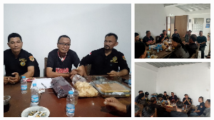 https://gardatipikornews.com/kasus-viral-sukabumi-guru-ngaji-pelaku-pencabulan-di-simpenan-diringkus-terancam-15-tahun-penjara