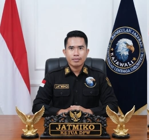https://gardatipikornews.com/dirgahayu-ri-ke81-maung-bengkulu-utara-tegaskan-tetap-mandiri-tak-terkontaminasi-kepentingan-golongan