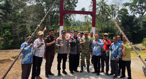 https://gardatipikornews.com/sosialisasi-dan-pembekalan-calon-peserta-didik-sekolah-rakyat-digelar-di-kecamatan-ciseeng-kabupaten-bogor