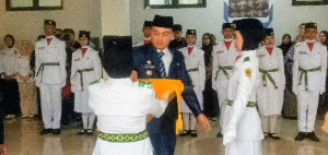 https://gardatipikornews.com/berkas-p21-polsek-mataram-limpahkan-tersangka-dan-barang-bukti-ke-kejari