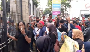 https://gardatipikornews.com/puluhan-ribu-ummat-islam-bertumpah-ruah-joor-kudama-dan-munas-di-ponpes-alfatah-temboro-magetan-jawa-timur